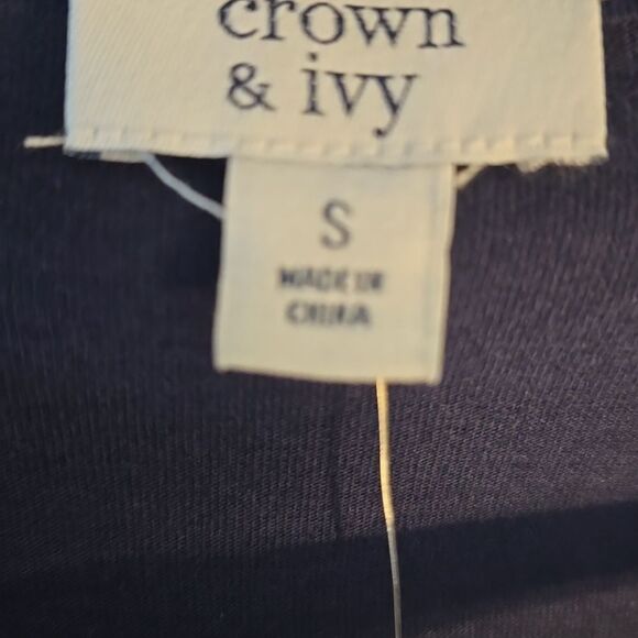 Crown & Ivy Smocked Split Neck Top - Picture 4 of 11